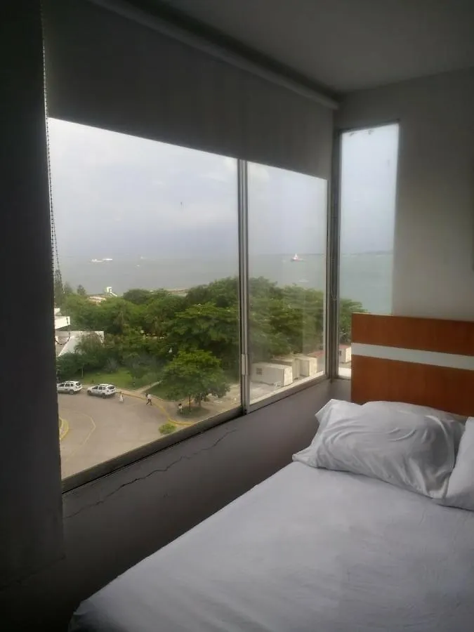 Apartment 1C5 Apartamento En Cartagena Con Balcon Y Vista Al Mar, Aire Acondicionado Y Wifi